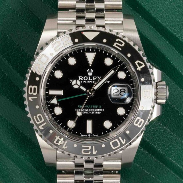Rolex GMT Master II 126710 GRNR Image 5